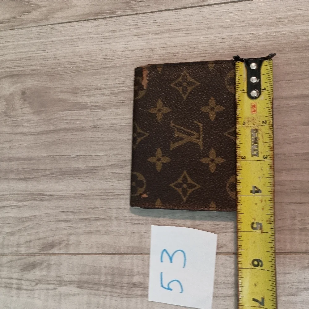 LOUIS VUITTON LV Monogram Canvas Leather Credit Business Card Wallet